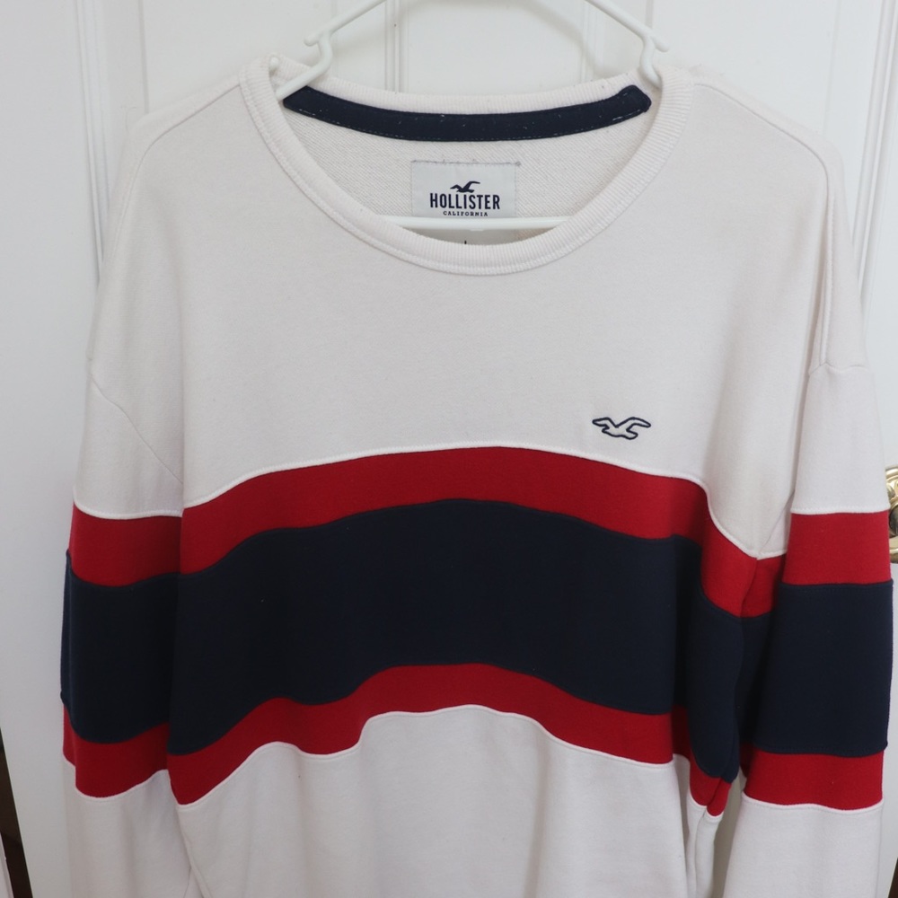 Hollister Striped Crewneck Mens L